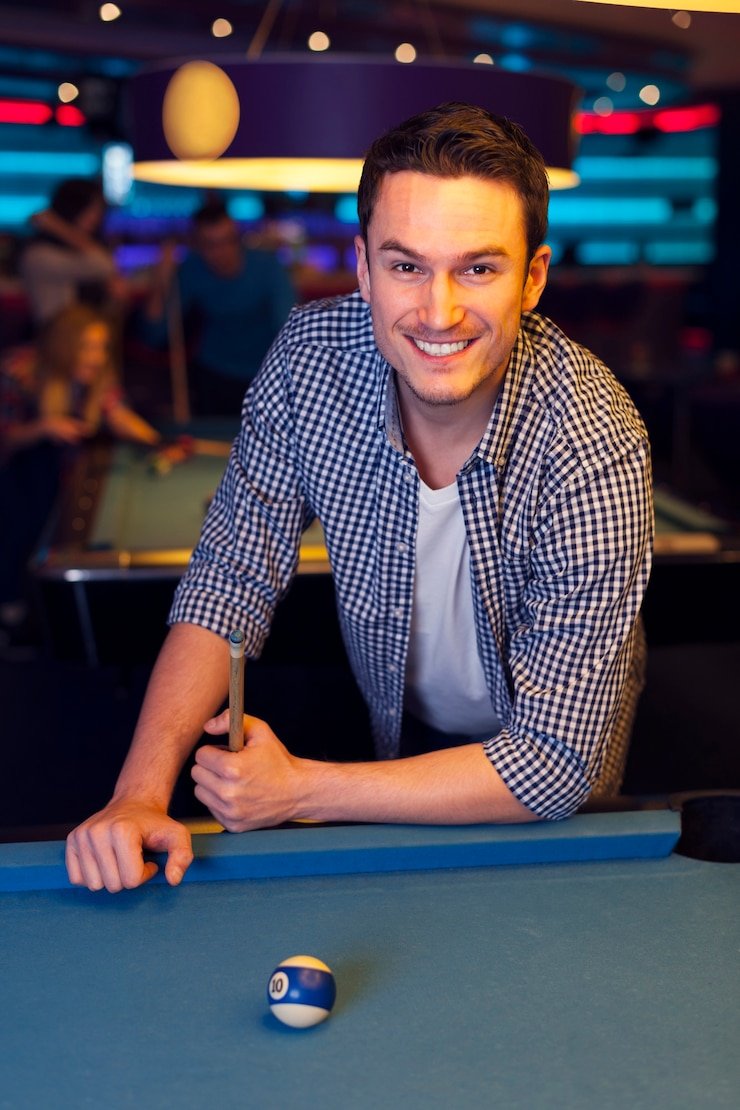 Dealer revealing cards at live blackjack table